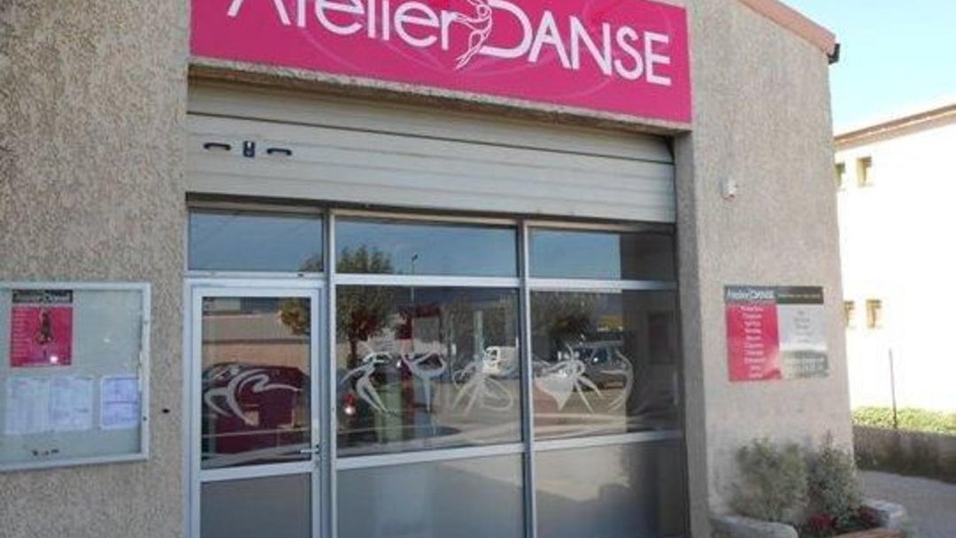 Atelier Danse, Trets