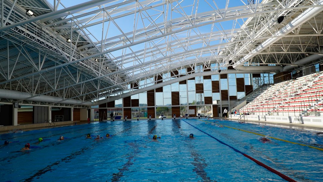 Piscine Yves Blanc, Aix-en-Provence