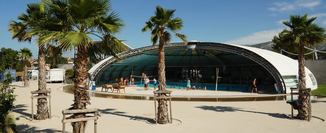 Complexe aquatique Alain Bernard - L'Oasis du Charrel, Aubagne