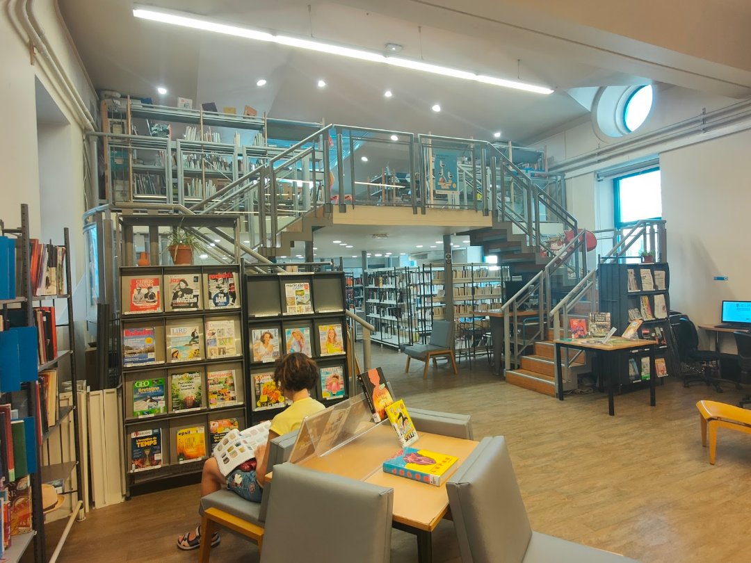 Bibliothèque municipale des Cinq Avenues, Marseille 4e